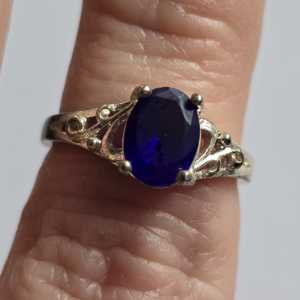 Blue gem ring silver tone size 5.75 5 3/4 classic elegant dainty - Picture 3 of 12